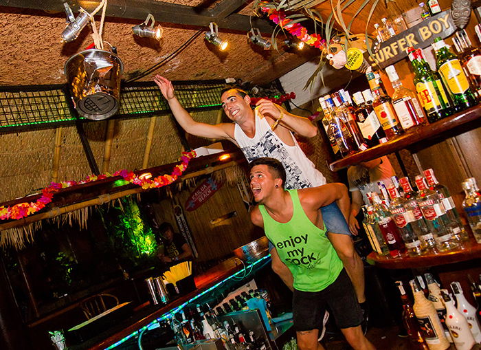 Disco Kauai - Calella - Barkeeper Fun